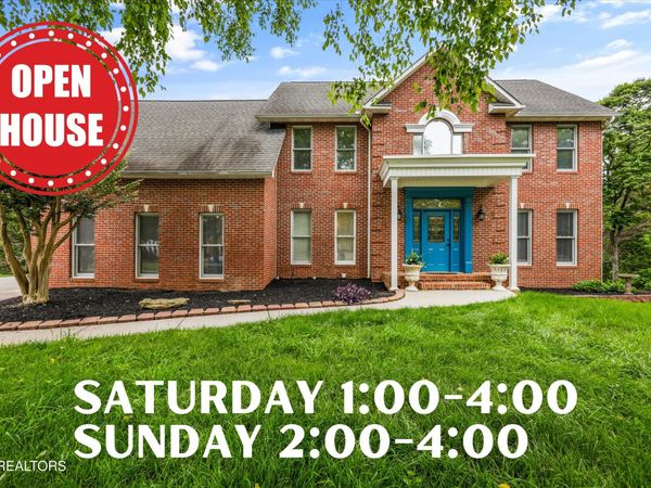 16 Radcliff Terrace, Oak Ridge, TN 37830
