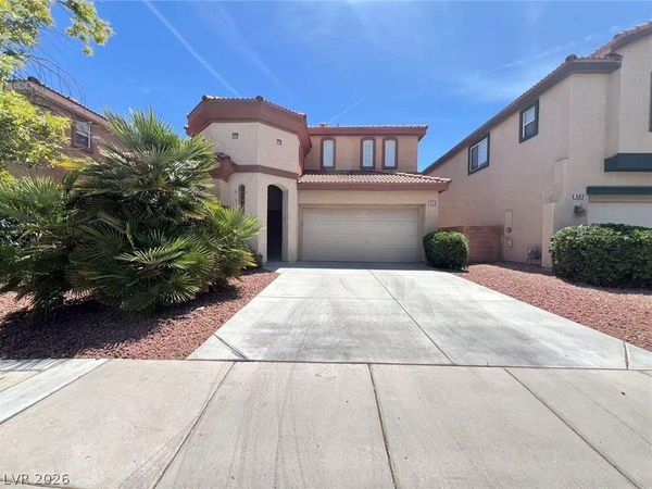 538 Los Hermanos Street , Las Vegas, NV 89144
