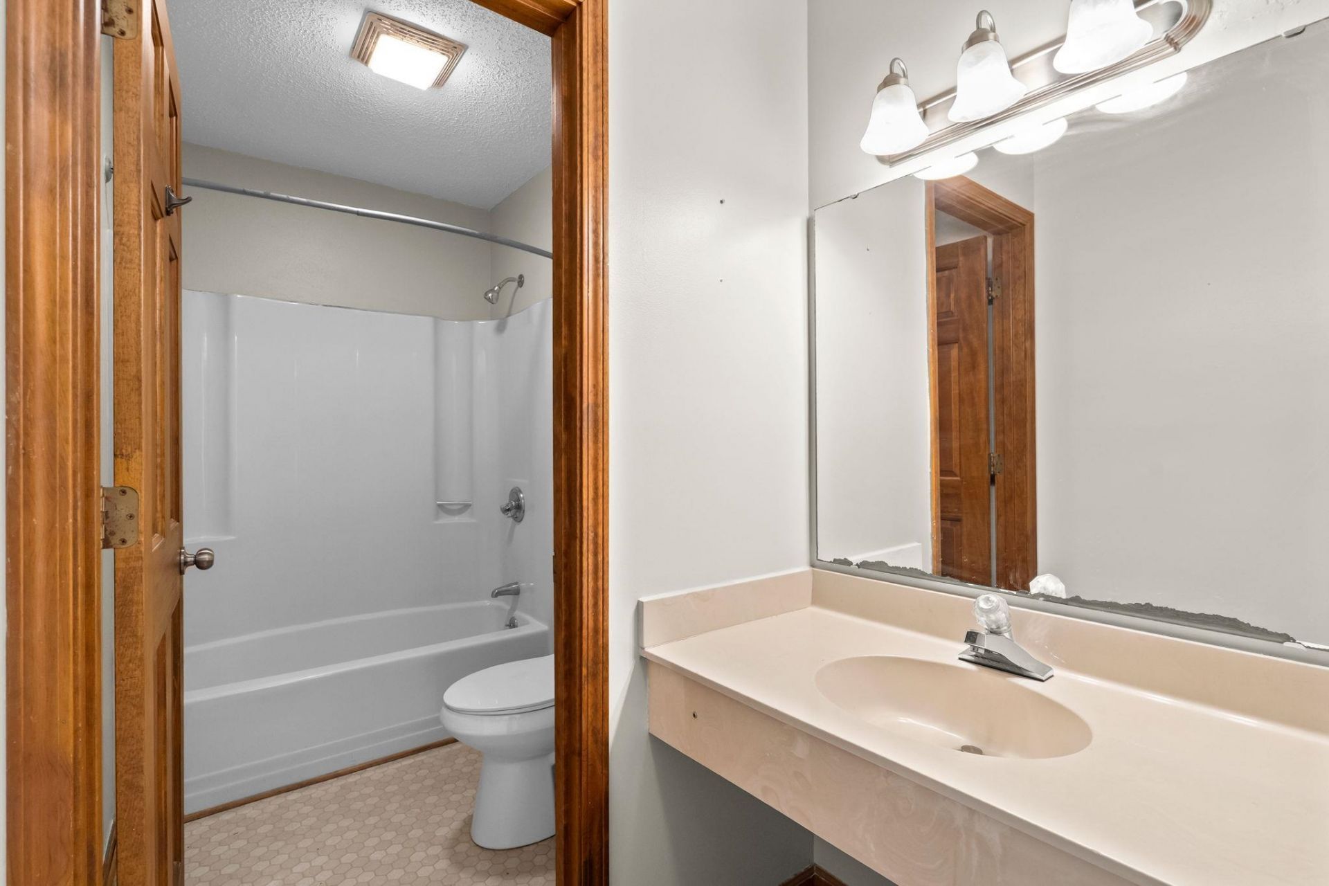 213 Double Eagle Dr.  Photo 17