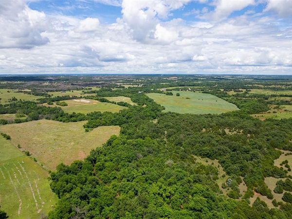 8747 E Prairie Grove Road, Guthrie, OK 73044