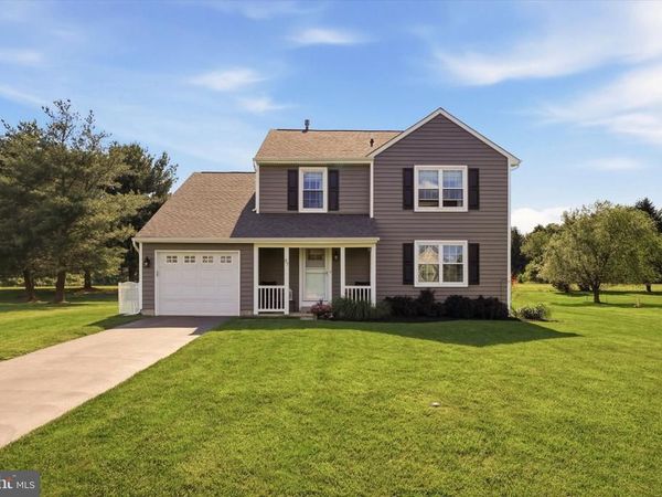 37 COPPERLEAF DRIVE, NEWTOWN, PA 18940
