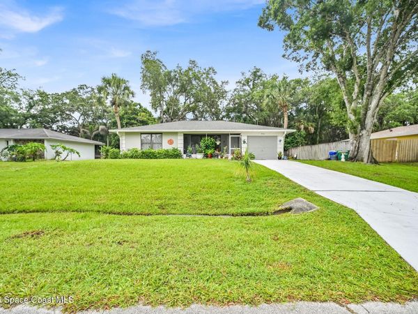 932 Starflower Avenue , Sebastian, FL 32958