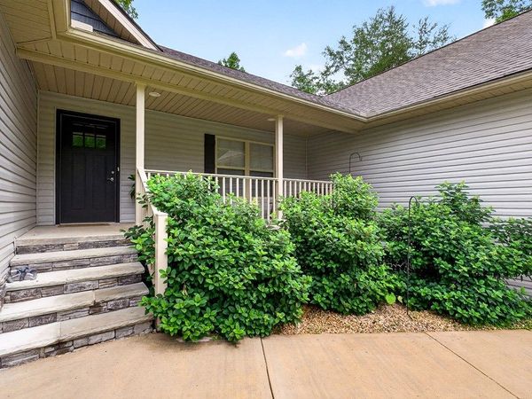 2689 Spruce Loop, Crossville, TN 38555