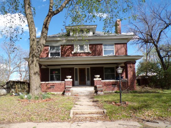 217 N Pearl Avenue , Joplin, MO 64801