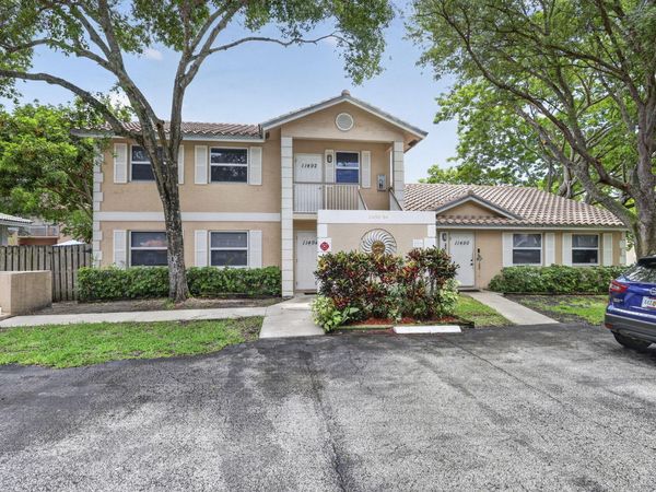 11490 NW 45th Street, Coral Springs, FL 33065