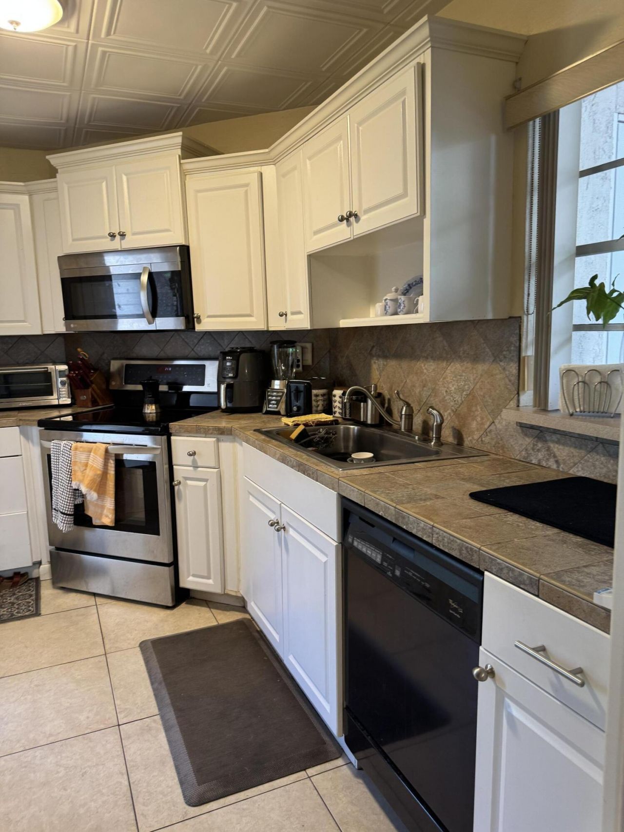 7 N Greenway Vlg Village N, Unit 107, Royal Palm Beach, FL 33411 Photo