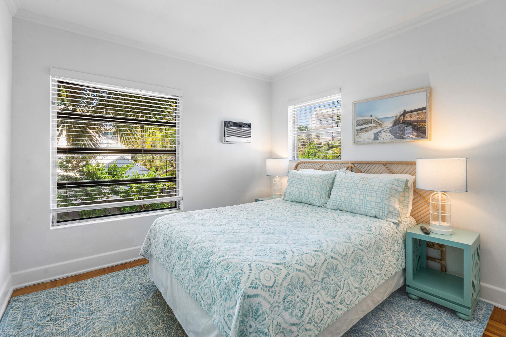 424 Chilean Avenue, Unit 4, Palm Beach, FL 33480 Photo
