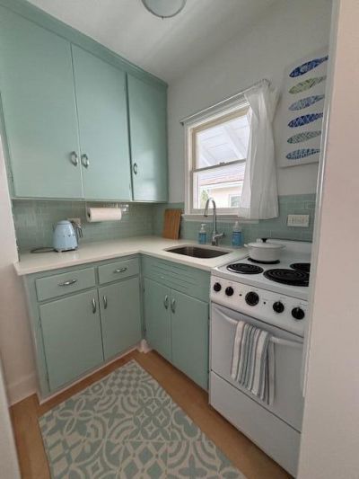 424 Chilean Avenue, Unit 4, Palm Beach, FL 33480 Photo