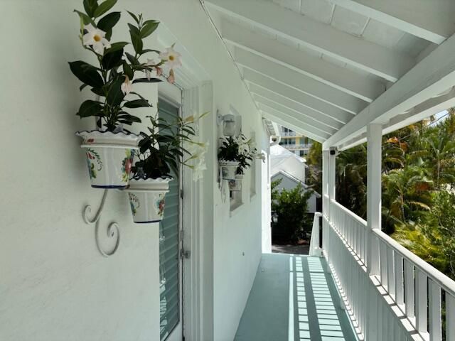 424 Chilean Avenue, Unit 4, Palm Beach, FL 33480 Photo