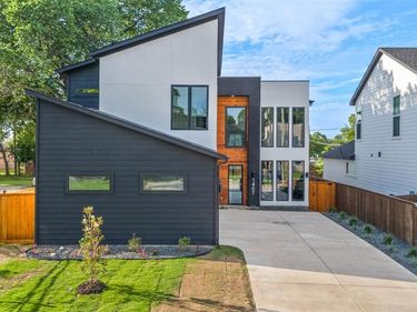 1407 Pueblo Street, Dallas, TX 75212