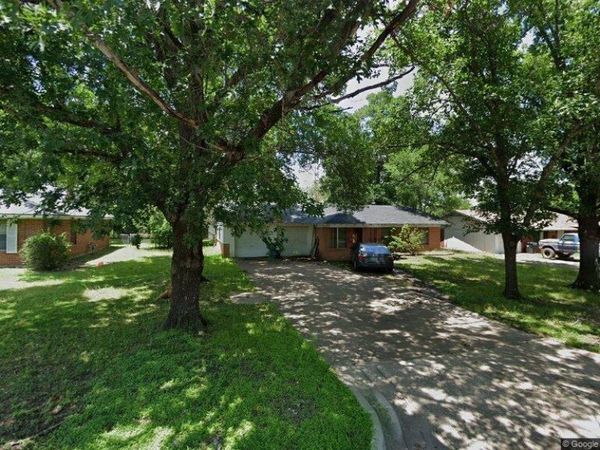 1418 Arlington Drive, Corsicana, TX 75110