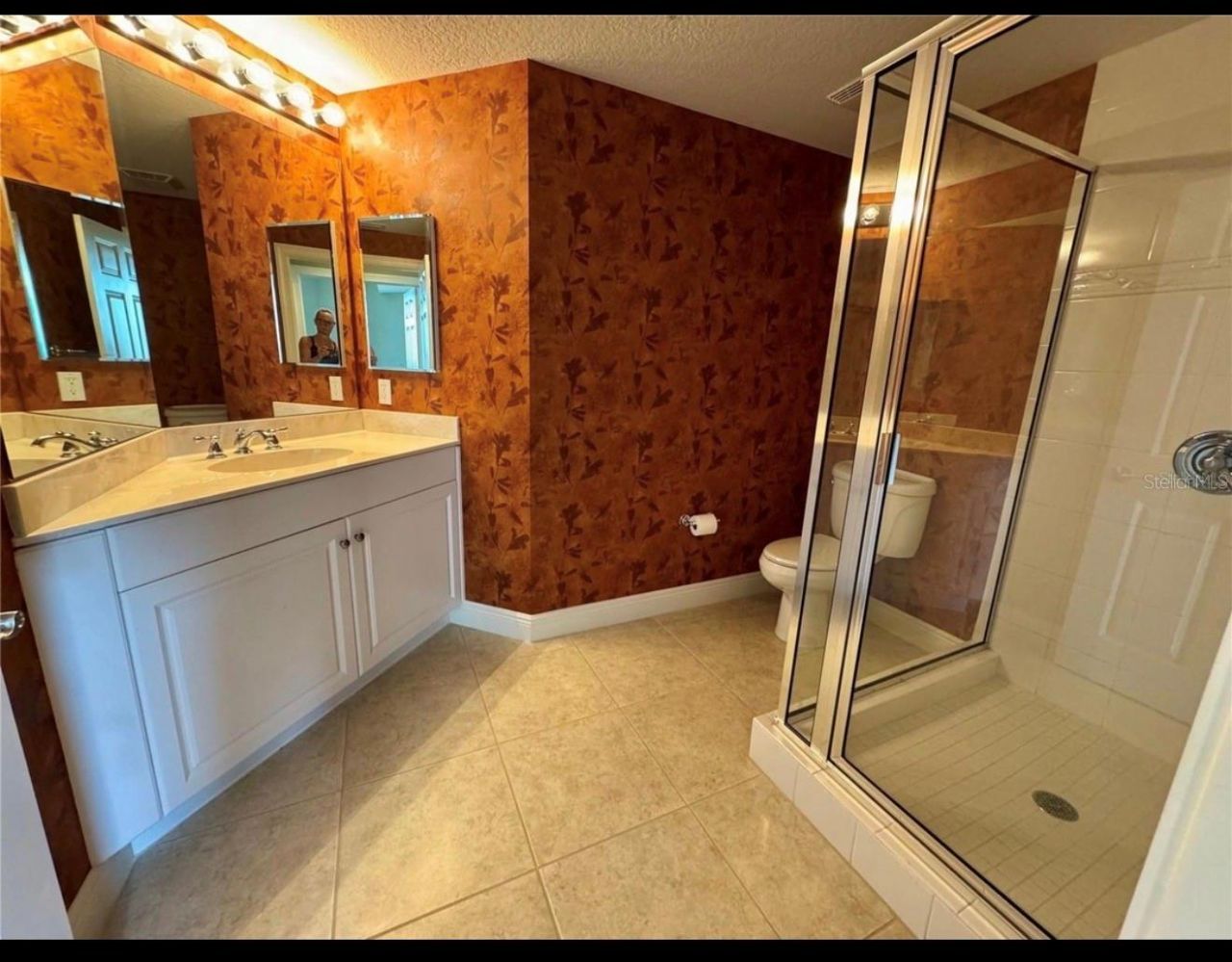 800 N Tamiami Trail , Unit 506, Sarasota, FL 34236 Photo