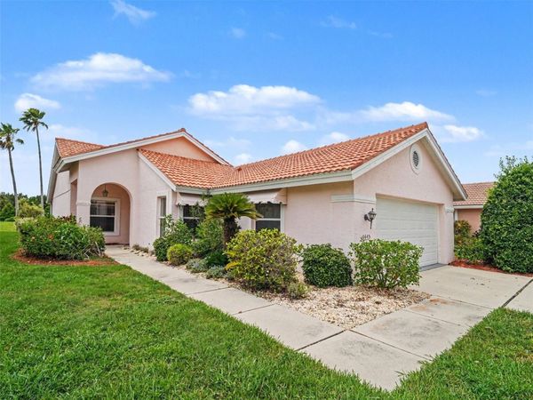 6643 OAKBROOKE CIRCLE , BRADENTON, FL 34202