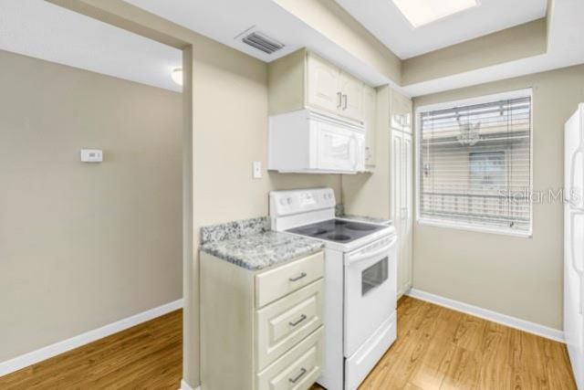 4902 38th Way S, Unit 509, Saint Petersburg, FL 33711 Photo