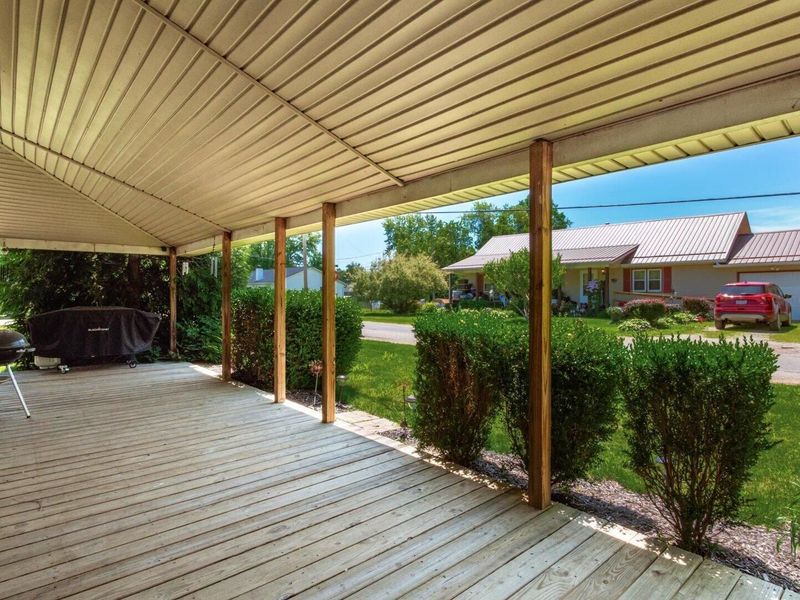 5558 Alder Drive NE, Thornville, OH 43076 Photo 4