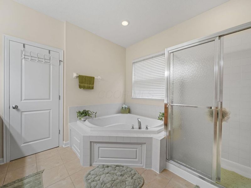 6835 Bishops Crossing Circle, Dublin, OH 43016 Photo 38