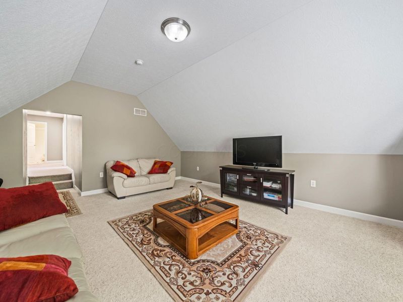 6835 Bishops Crossing Circle, Dublin, OH 43016 Photo 52