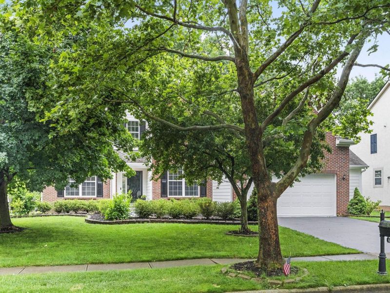 6835 Bishops Crossing Circle, Dublin, OH 43016 Photo 6
