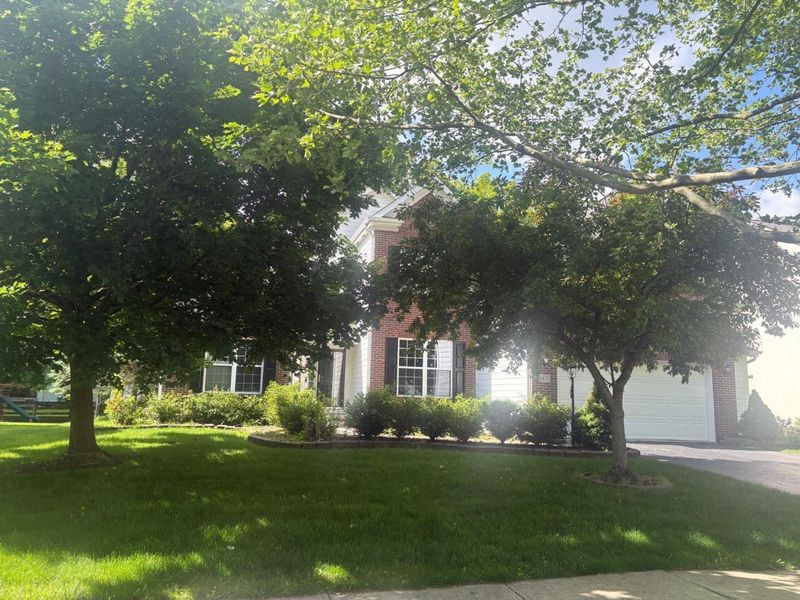 6835 Bishops Crossing Circle, Dublin, OH 43016 Photo 6