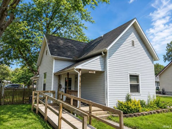 710 E 6th Street, Anderson, IN 46012