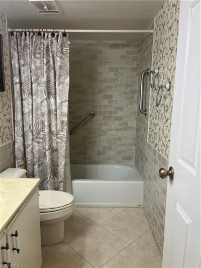 3001 Sandpiper Bay Cir, Unit B106, Naples, FL 34112 Photo