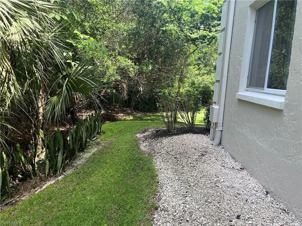 3001 Sandpiper Bay Cir, Unit B106, Naples, FL 34112 Photo
