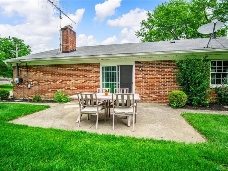190 Lakeview Drive, Centerville, OH 45459 Photo 29