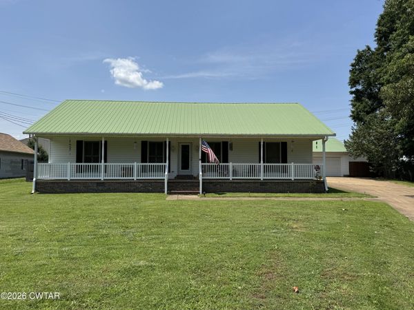 6073 Meadowbrook Cove , Milan, TN 38358