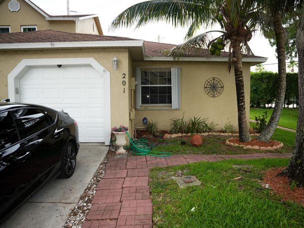 201 Maplewood Drive, Unit 201, Greenacres, FL 33415