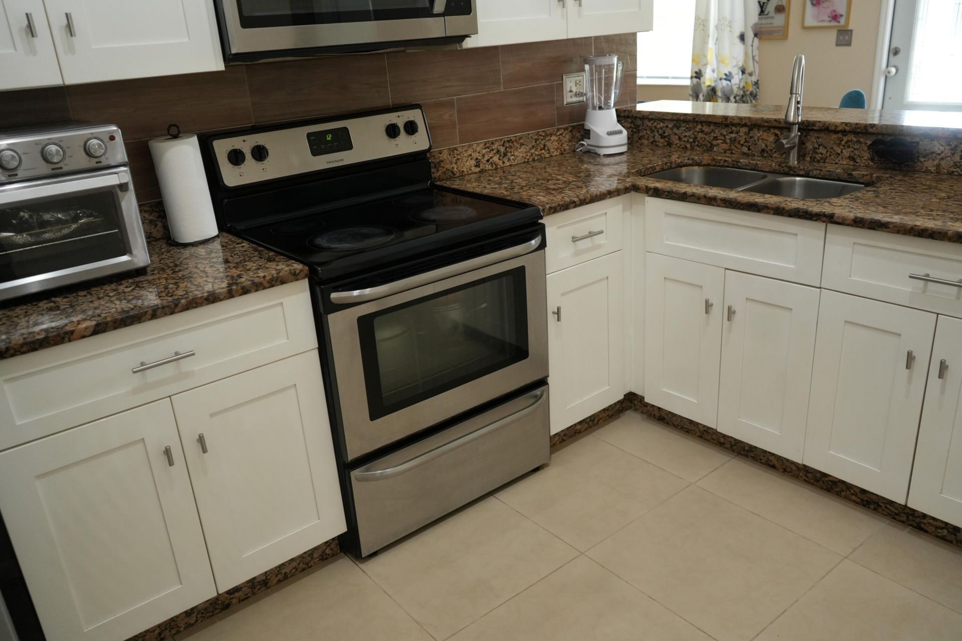 201 Maplewood Drive, Unit 201, Greenacres, FL 33415 Photo
