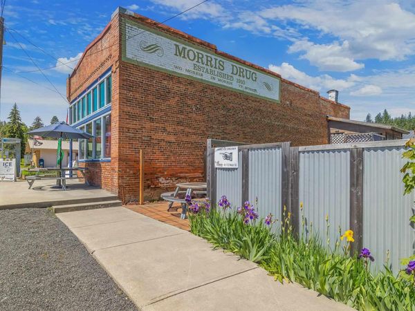 112 Main St, Elk River, ID 83827