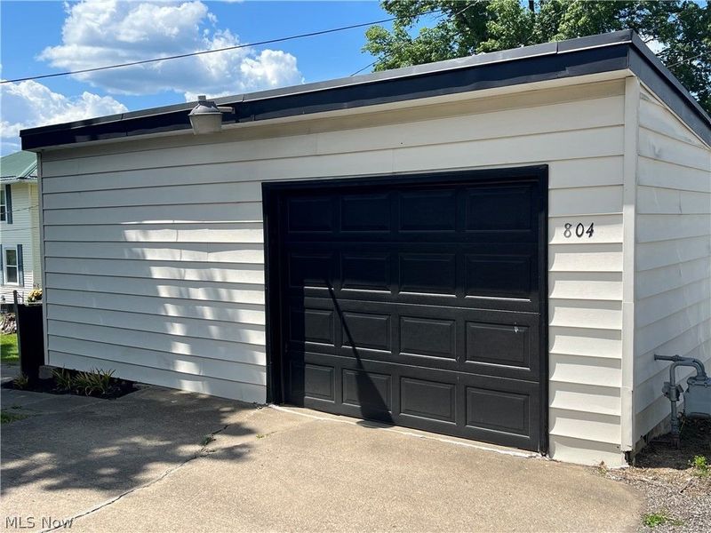 804 Oakland Boulevard, Cambridge, OH 43725 Photo 4
