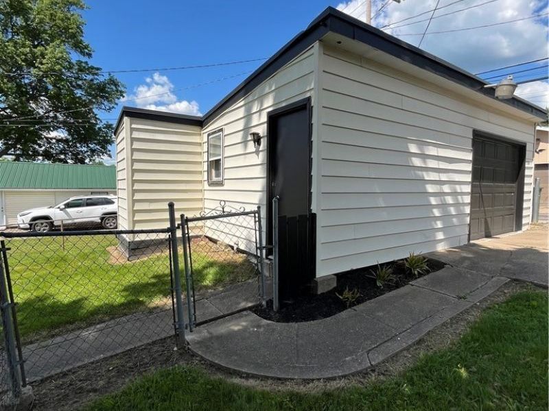 804 Oakland Boulevard, Cambridge, OH 43725 Photo 5