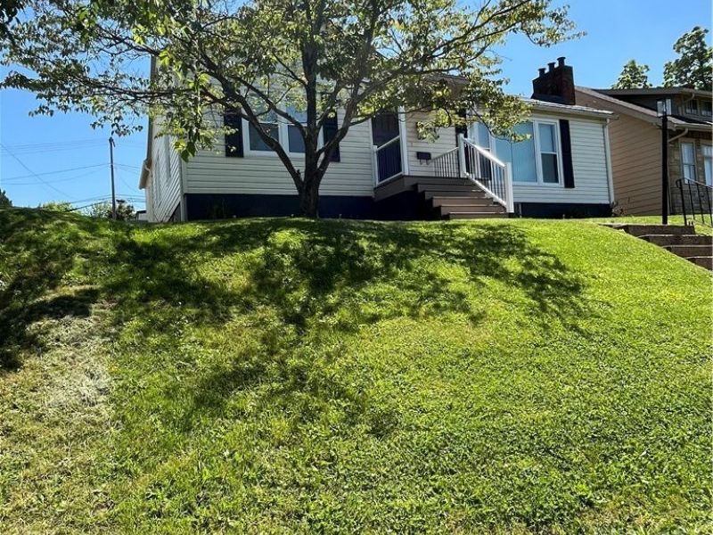 804 Oakland Boulevard, Cambridge, OH 43725 Photo 6