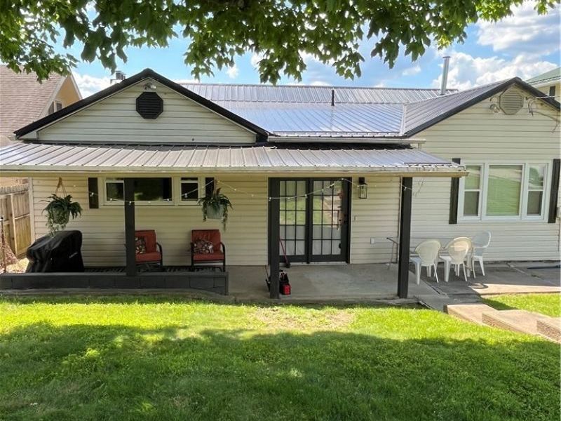 804 Oakland Boulevard, Cambridge, OH 43725 Photo 8