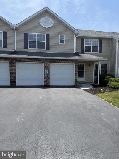 107 Peregrine Lane, Hummelstown, PA 17036 Main Photo
