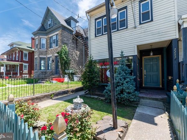 2212 PERKIOMEN AVENUE, READING, PA 19606