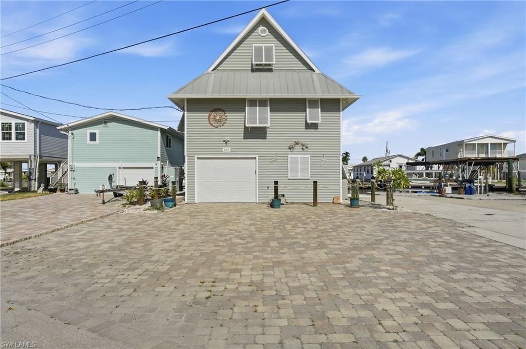 850 Oak St, Fort Myers Beach, FL 33931 Photo