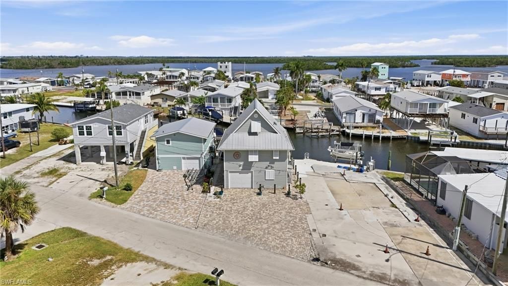 850 Oak St, Fort Myers Beach, FL 33931 Photo