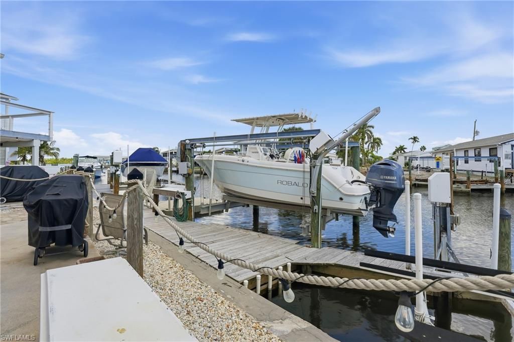 850 Oak St, Fort Myers Beach, FL 33931 Photo