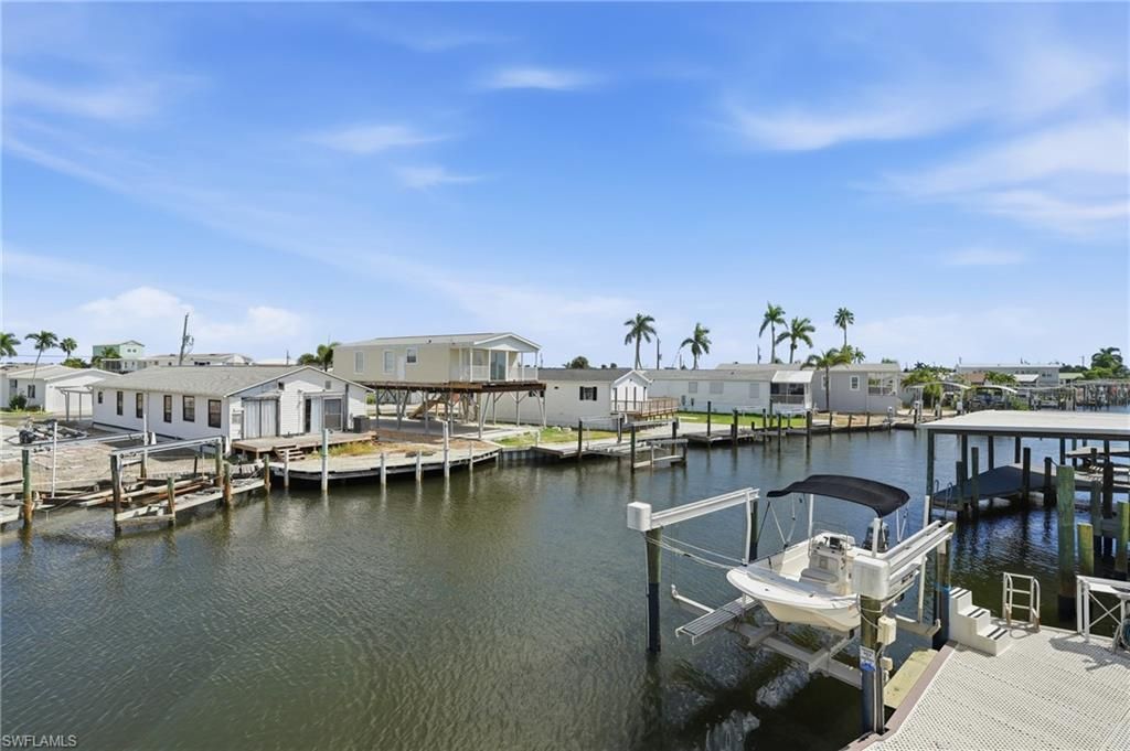 850 Oak St, Fort Myers Beach, FL 33931 Photo