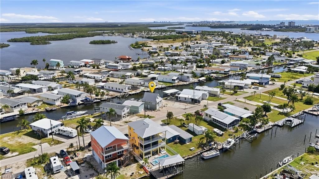 850 Oak St, Fort Myers Beach, FL 33931 Photo