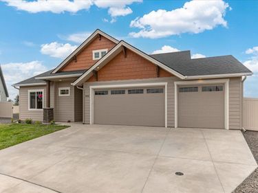 18191 N Morton Ct, Colbert, WA 99005