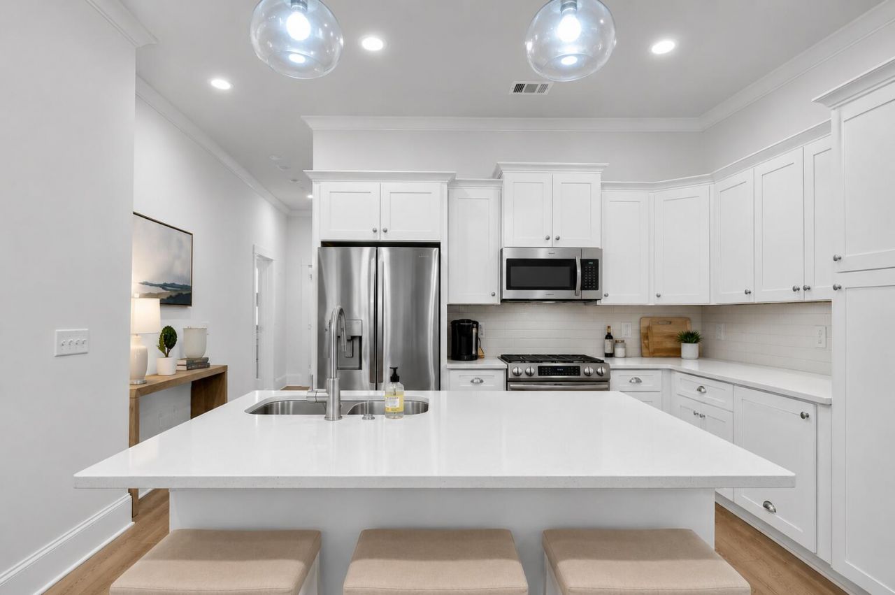 7521 Indigo Palms Way Photo 1