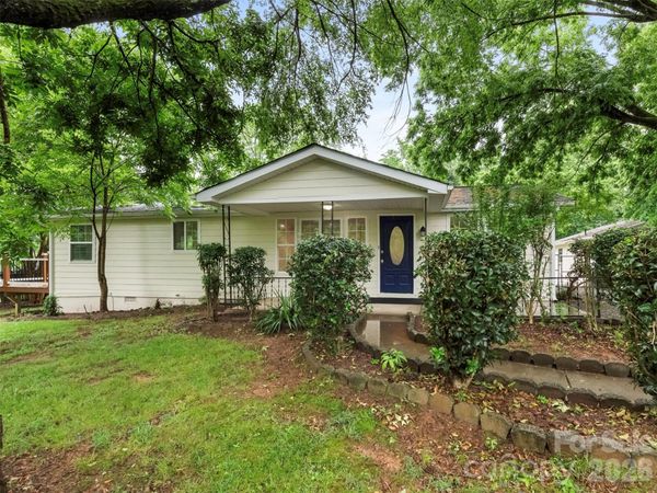 1016 Underwood Road , Matthews, NC 28104