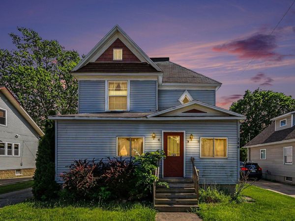 144 E 16th Street, Holland, MI 49423