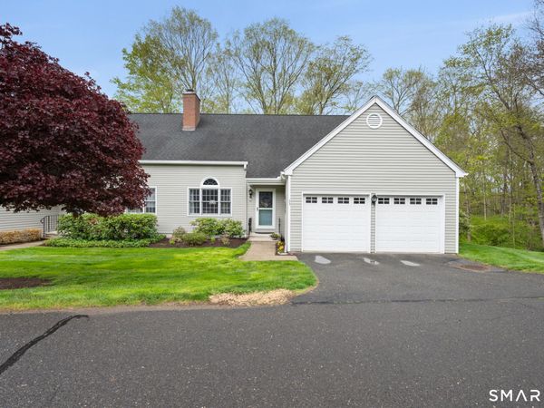63 Woodbury, Unit 63, Woodbury, CT 06798