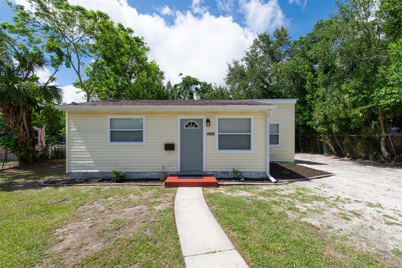 4421 11th Avenue S, Saint Petersburg, FL 33711 Photo