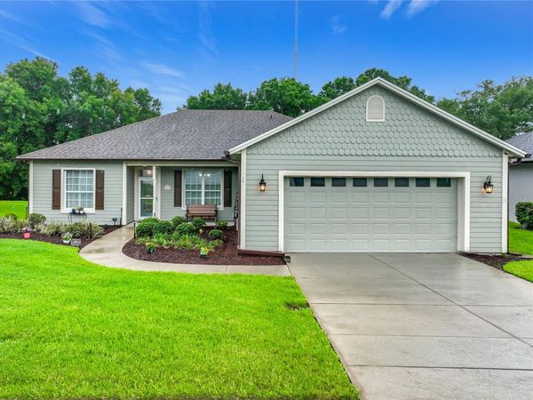 300 E GENEVA STREET , OCOEE, FL 34761