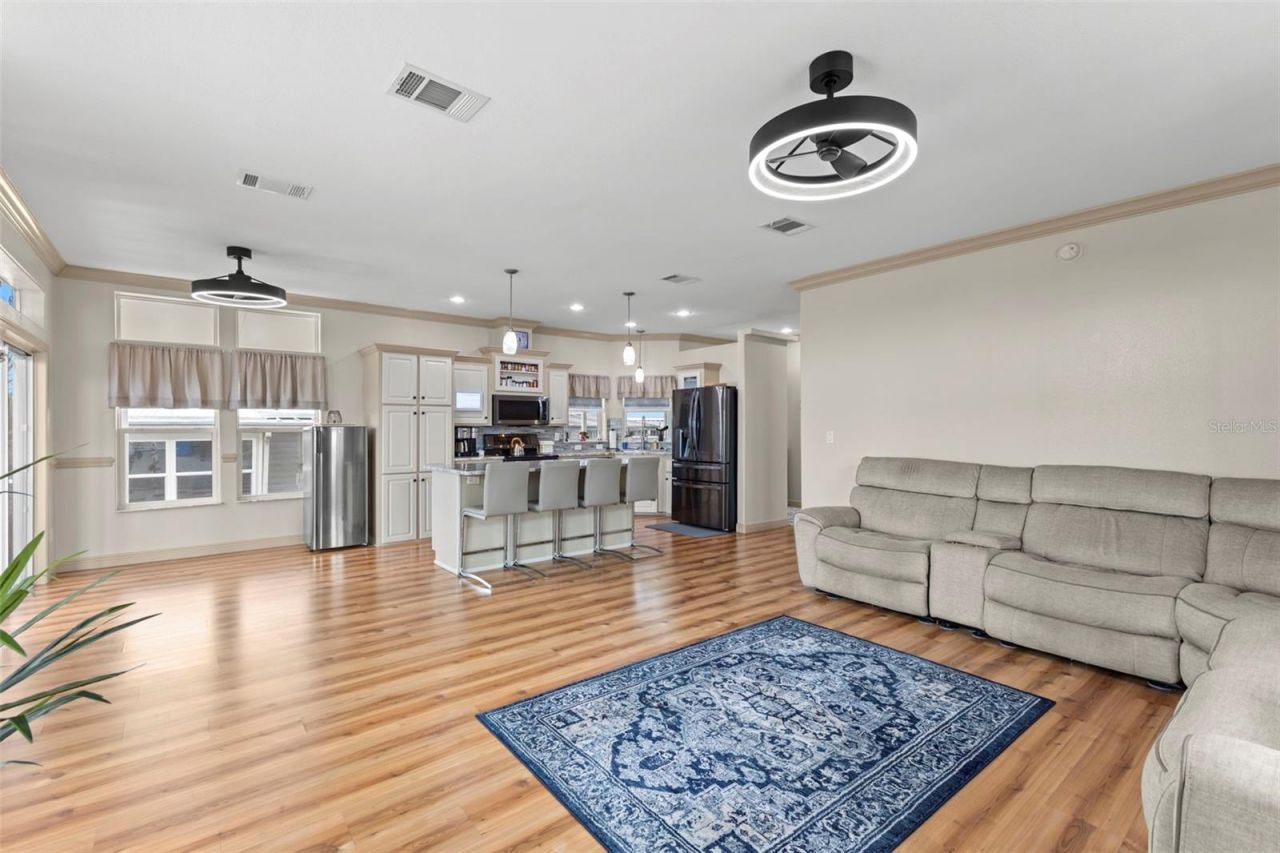7174 Mount Arlington Drive Ne, Unit 419, Saint Petersburg, FL 33702 Photo